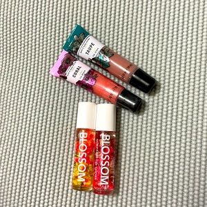 BATH AND BODY WORKS LIP GLOSS